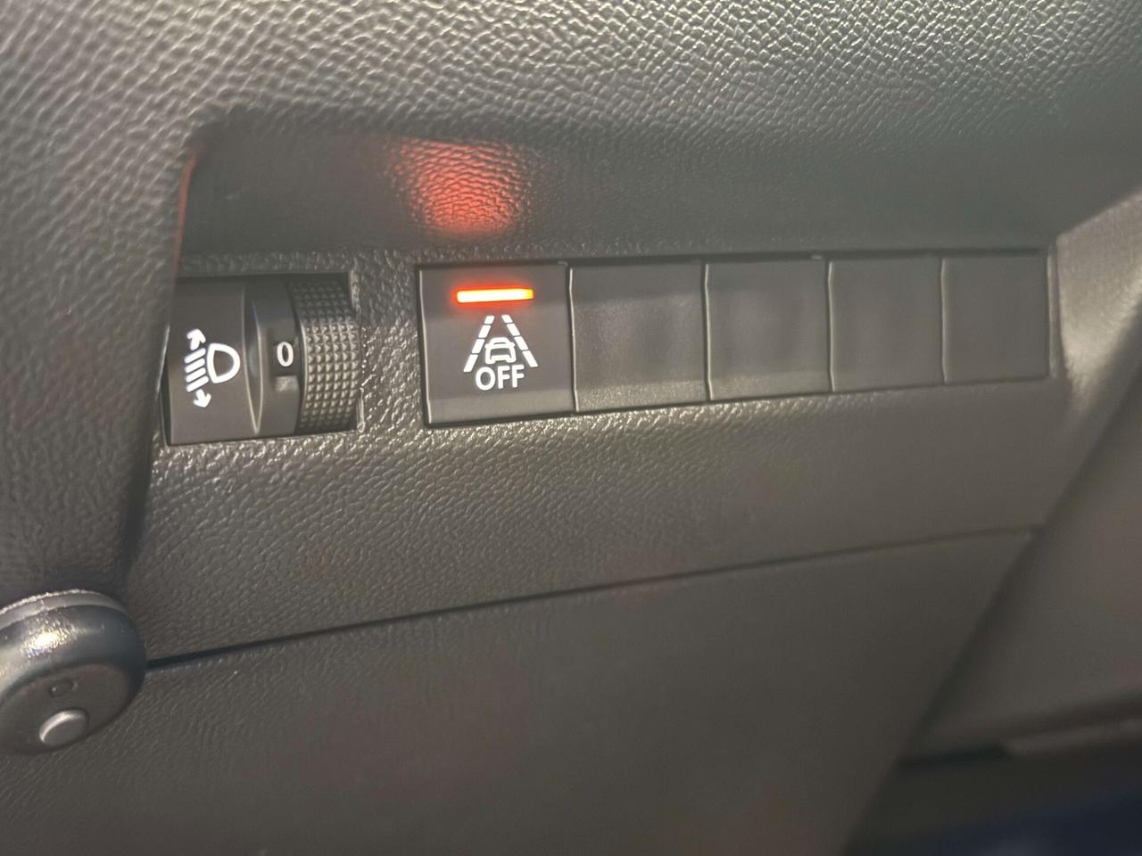 Peugeot 208 1.5 bluehdi Active s&s 100cv