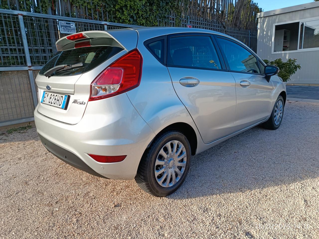 Ford Fiesta 1.4 5 porte Bz.- GPL