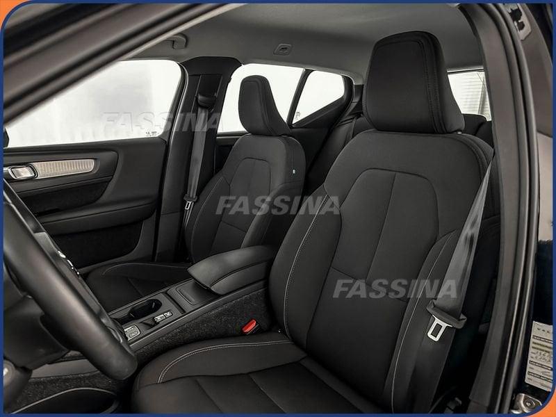 Volvo XC40 XC40 2.0 b4 Momentum awd auto my21