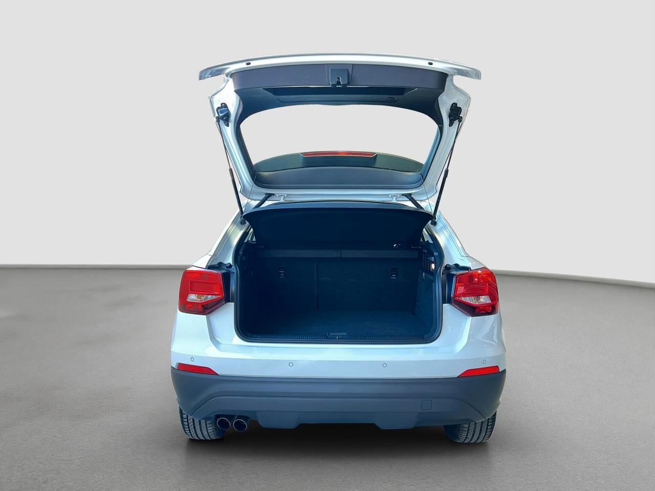 Audi Q2 35 TDI quattro S tronic Business