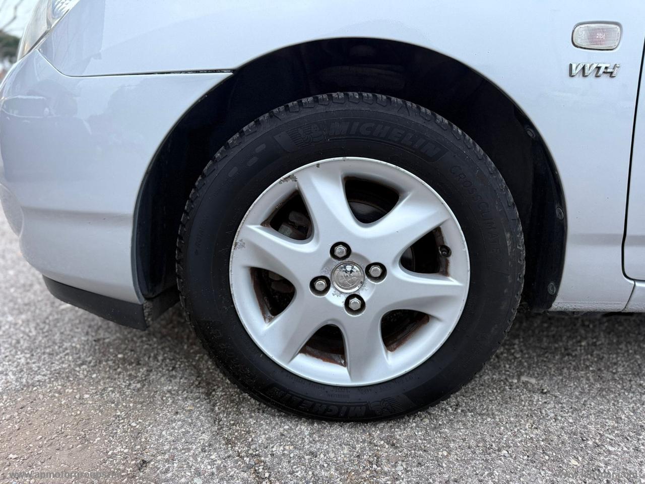 TOYOTA Corolla Verso 2.0 16V D-4D Sol