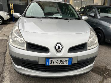 Renault Clio 1.2 16V 3 porte Rip Curl OK NEOPATENTATI