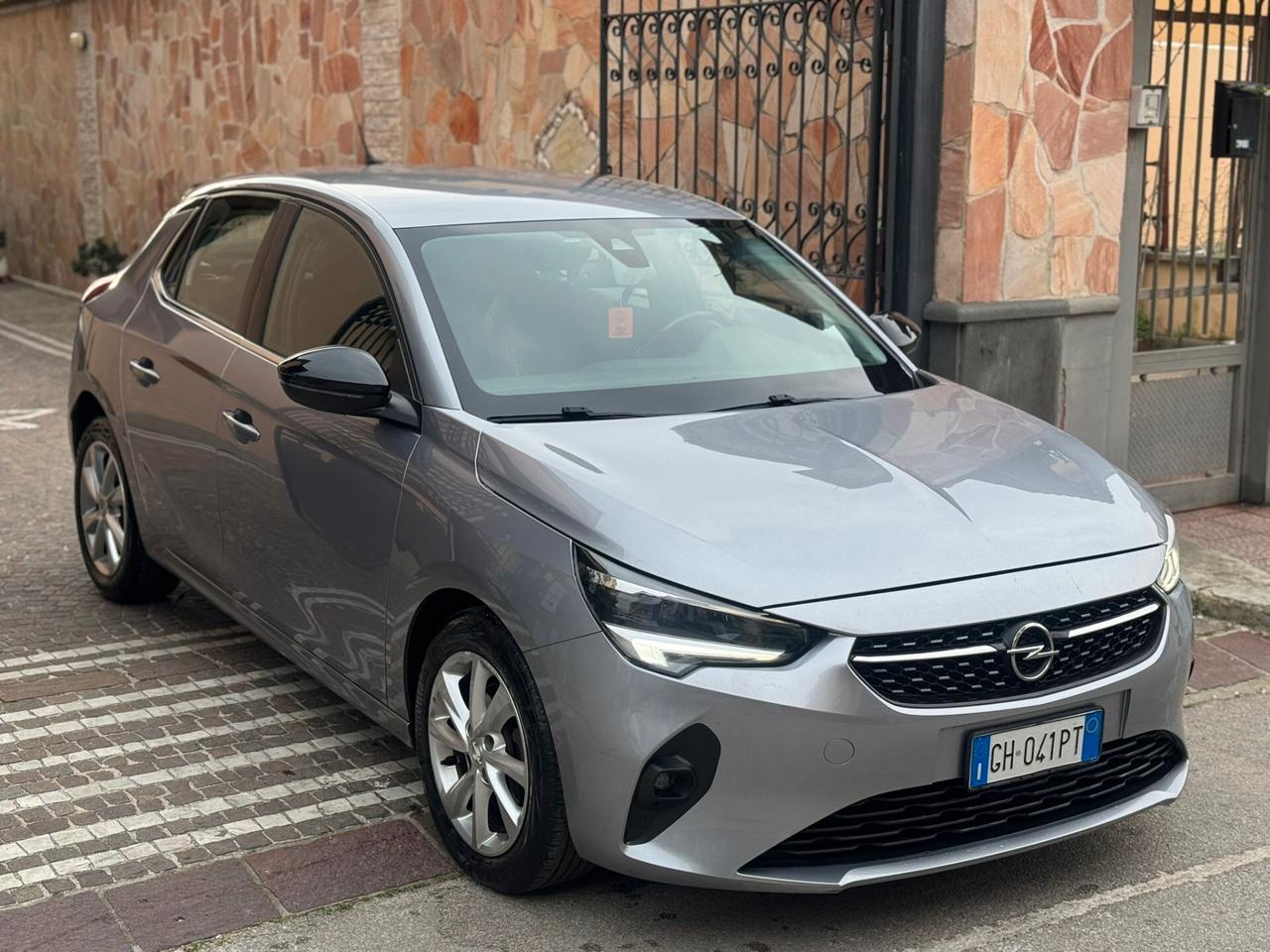Opel Corsa 1.5 D 100 CV Elegance