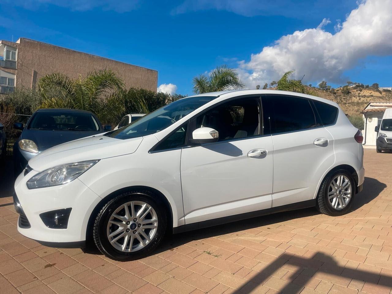 Ford C-Max "Finanziabile Senza Busta Paga"