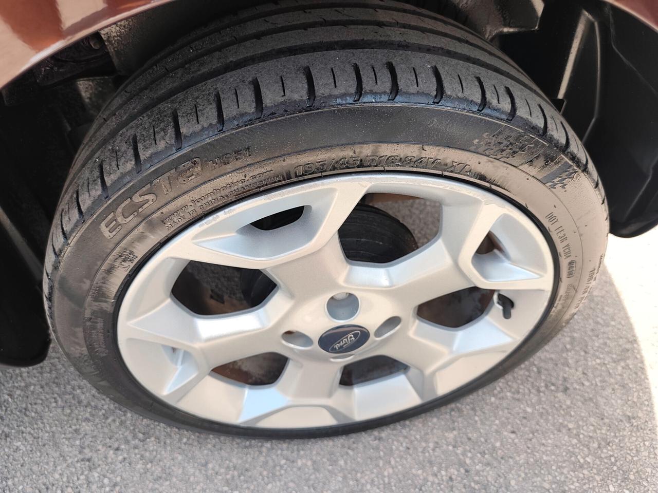 Ford Ka 1.2 BENZINA Titanium TETTO