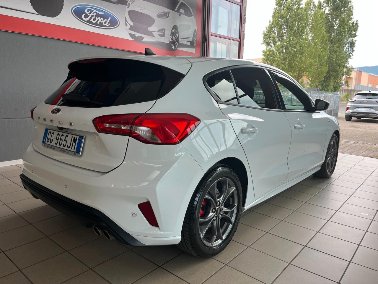 Ford Focus 1.0 EcoBoost 125 CV automatico 5p ST-Line
