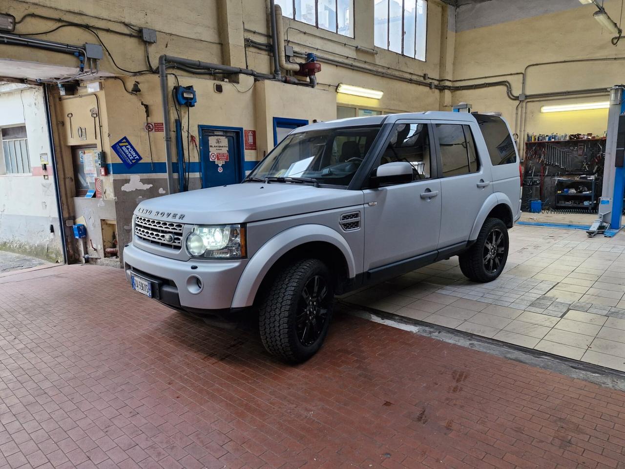 Land Rover Discovery 4 3.0 SDV6 245CV SE