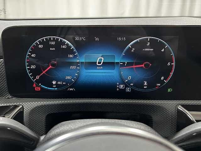 Mercedes-Benz A 180 A 180 d Automatic Sport