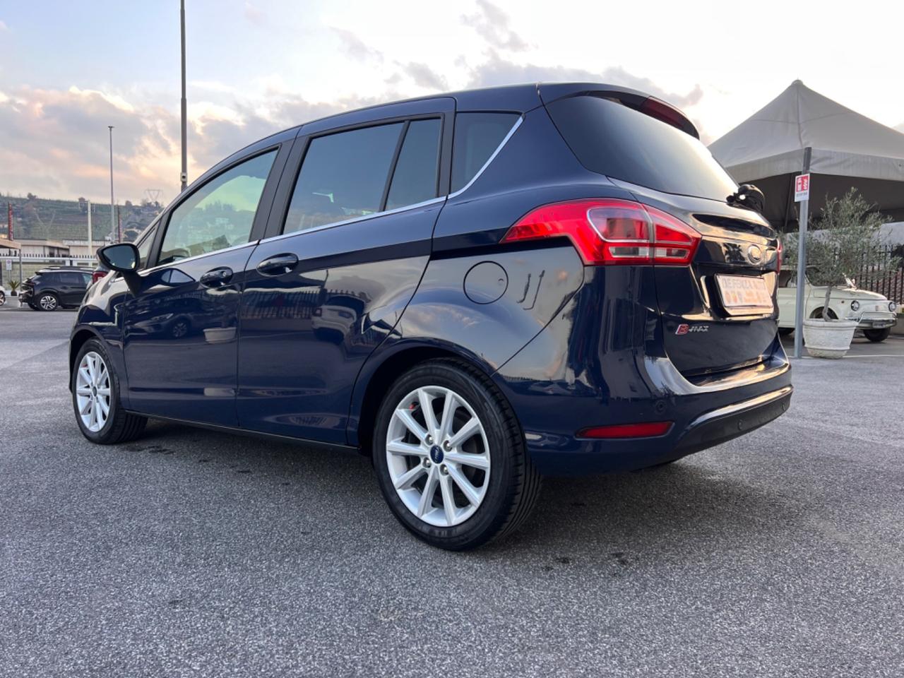 Ford B-Max 1.0 EcoBoost 100 CV Business Titanium