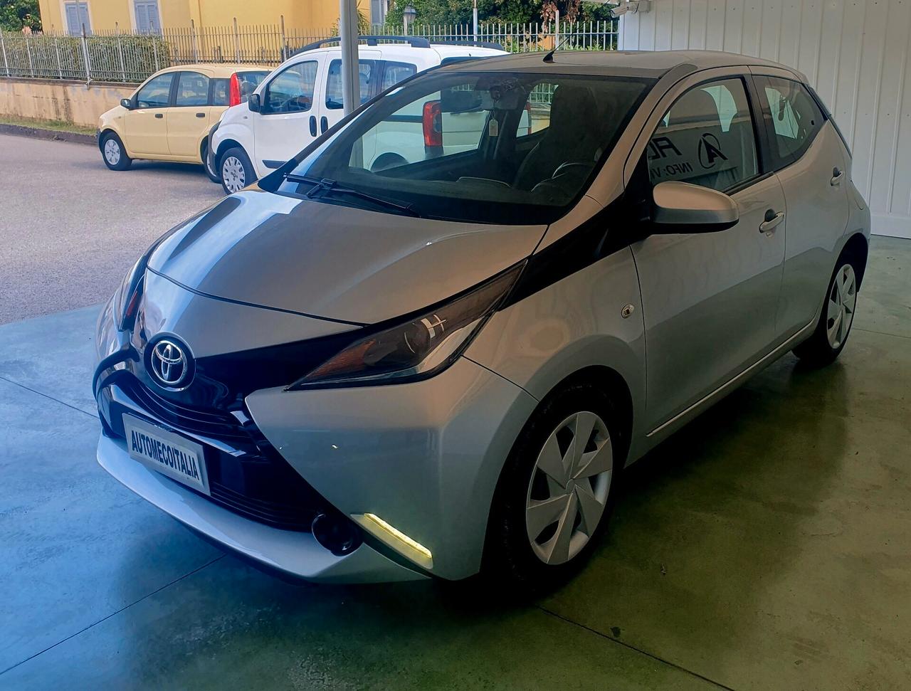 Toyota Aygo 1.0 BENZ -2015 - KM: 92 MILA!!!