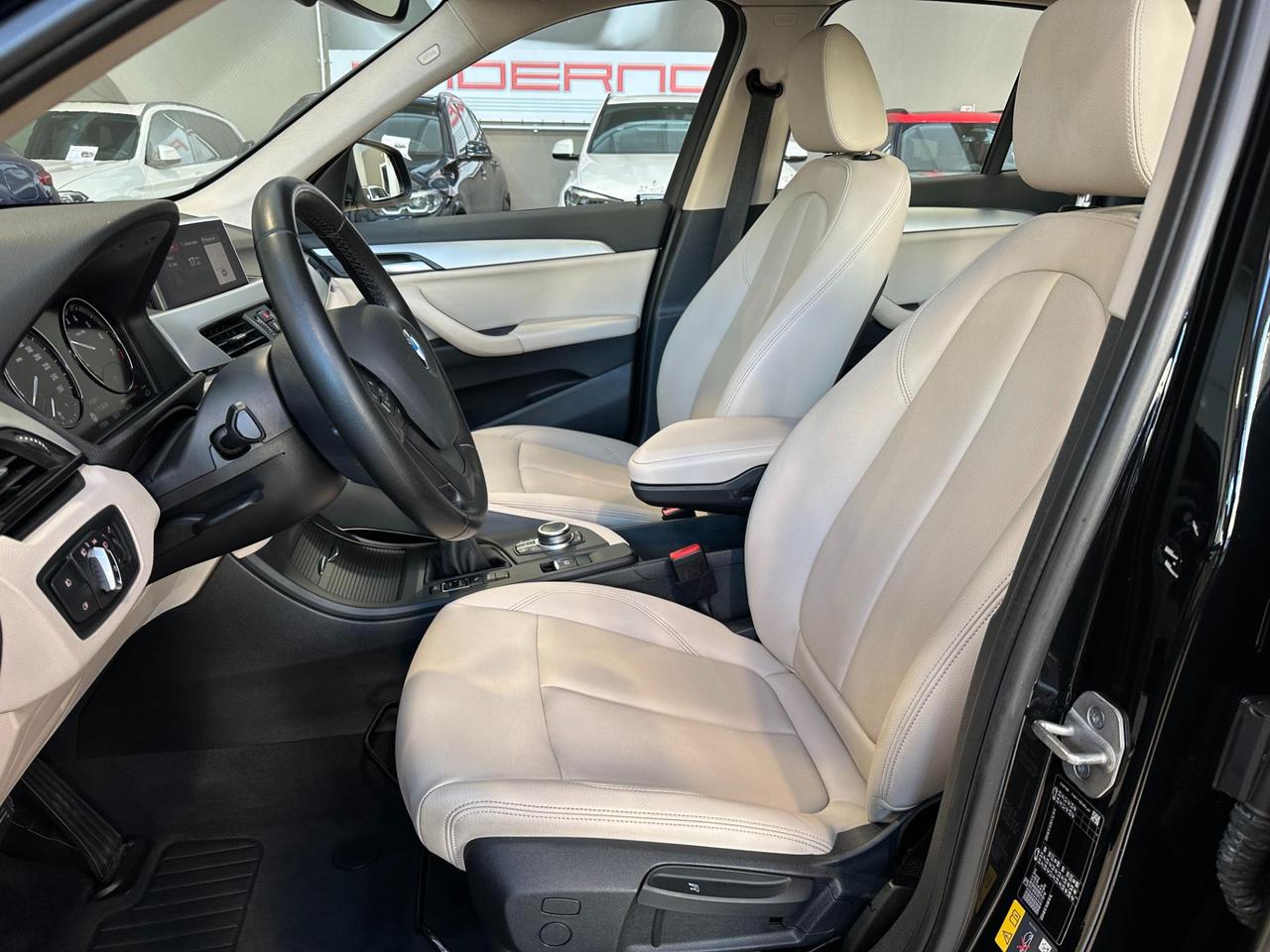 BMW X1 xdrive25e Plug-in Business Advantage - Camera - IVA