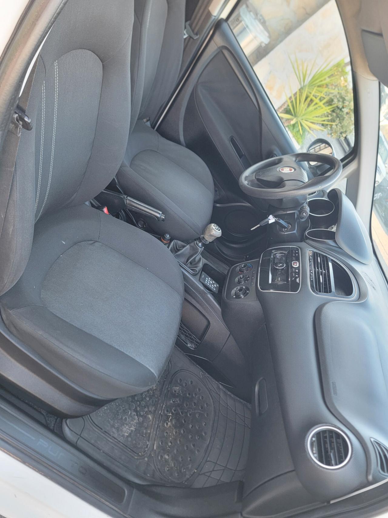 Fiat Punto 1.4 8V 5 porte GPL CASA MADRE GARANZIA