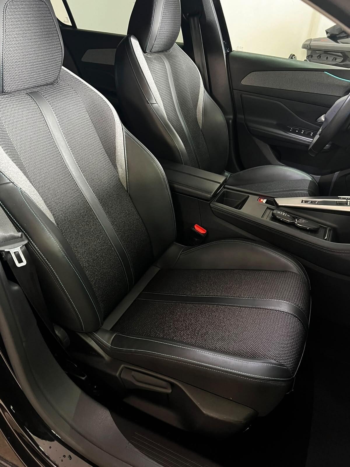 Peugeot 308 BlueHDi 130 S&S EAT8 Allure Pack