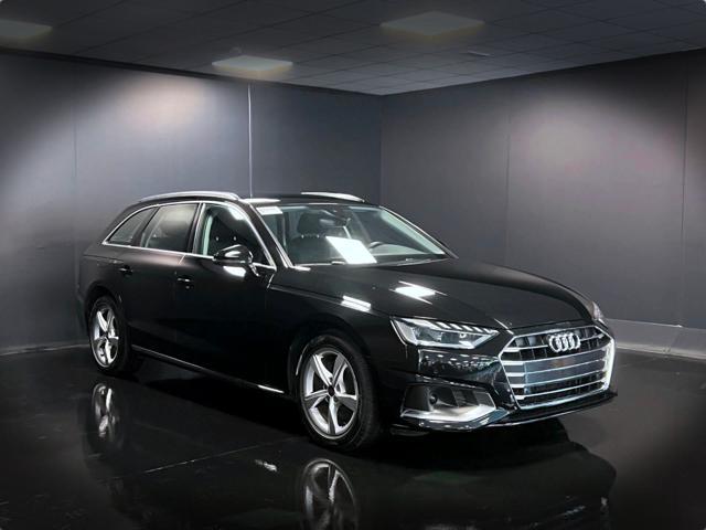AUDI A4 Avant 30 TDI/136 CV S tronic Business Advanced