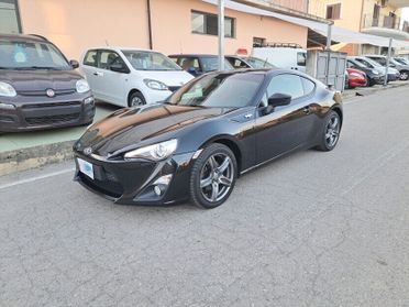 Toyota GT86 2.0 AT - 2013