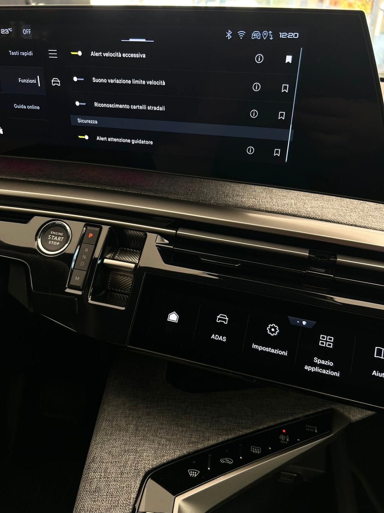 Peugeot 3008 Hybrid 136 e-DCS6 Allure