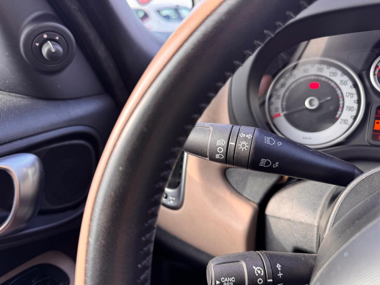 Fiat 500L Living 1.6 Multijet 105 CV Lounge