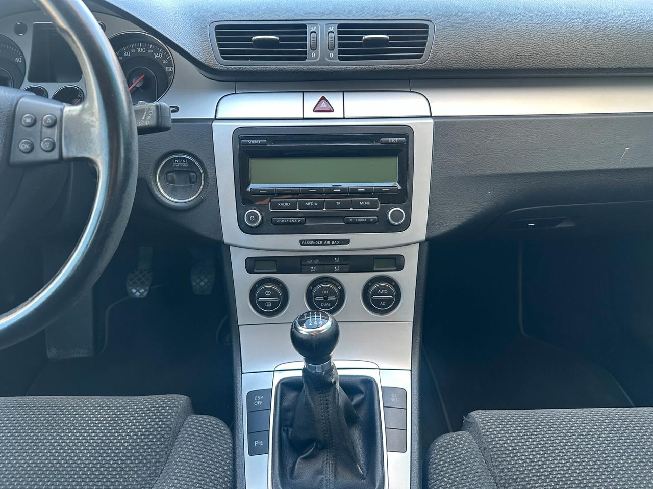 Volkswagen Passat 2.0 TDI DPF Var. Comfortline