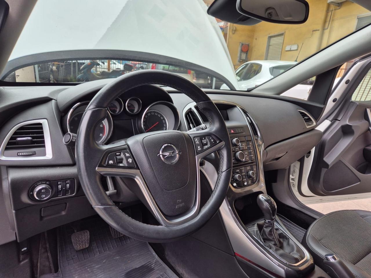 Opel Astra 1.7 CDTI 110CV Sports Tourer Cosmo