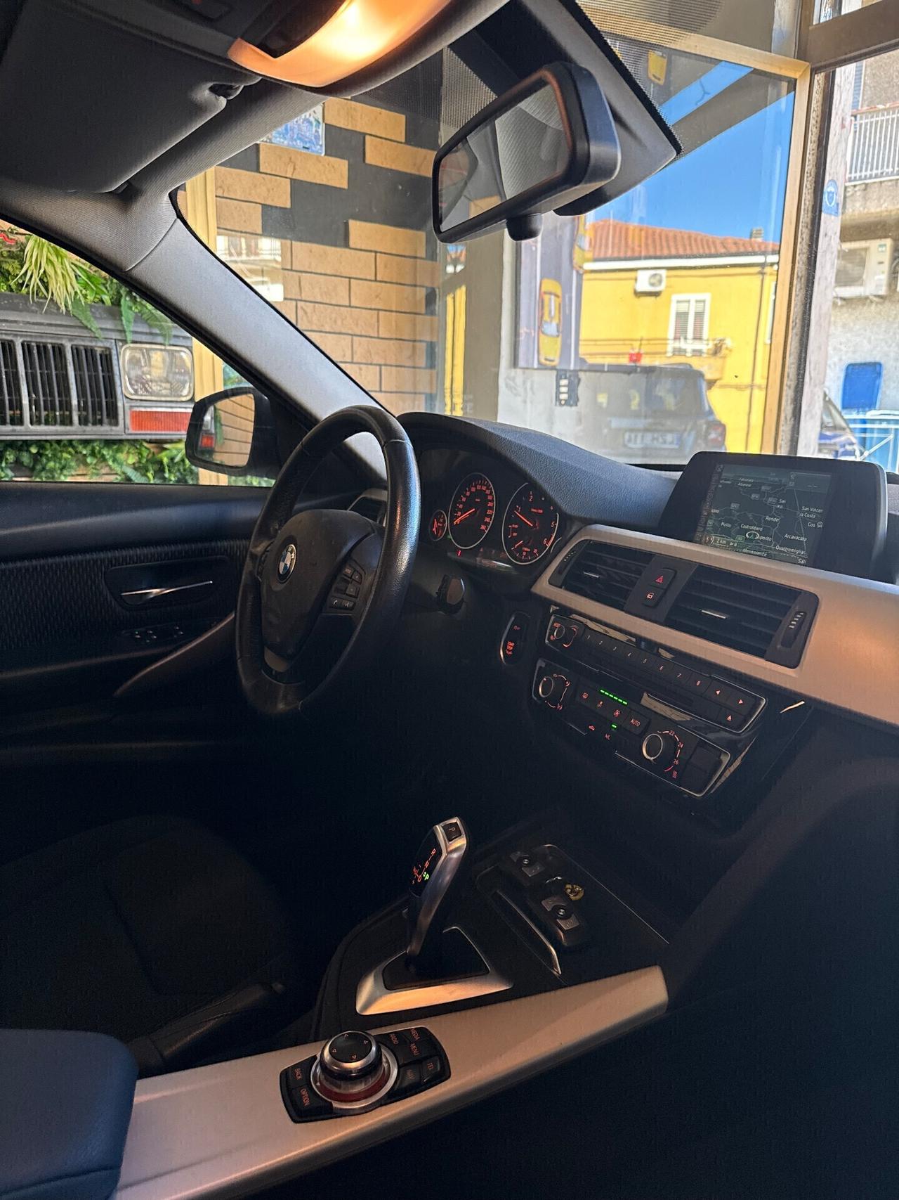 Bmw 316d Touring Luxury