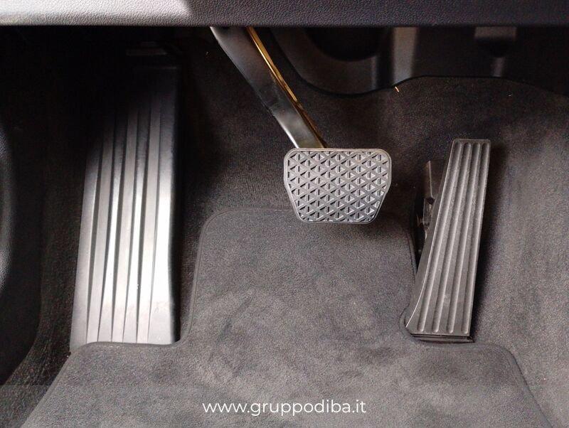 BMW Serie 3 G21 2022 Touring 318d Touring mhev 48V auto