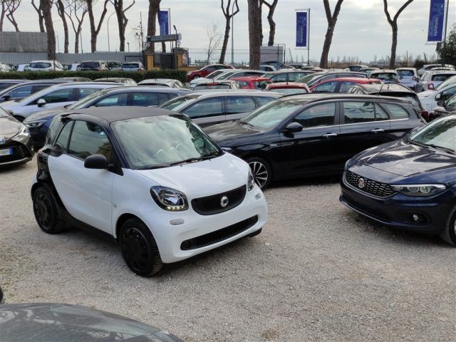 SMART ForTwo 1.0 Youngster OK NEOPATENTATI CRUISE,CLIMA ..