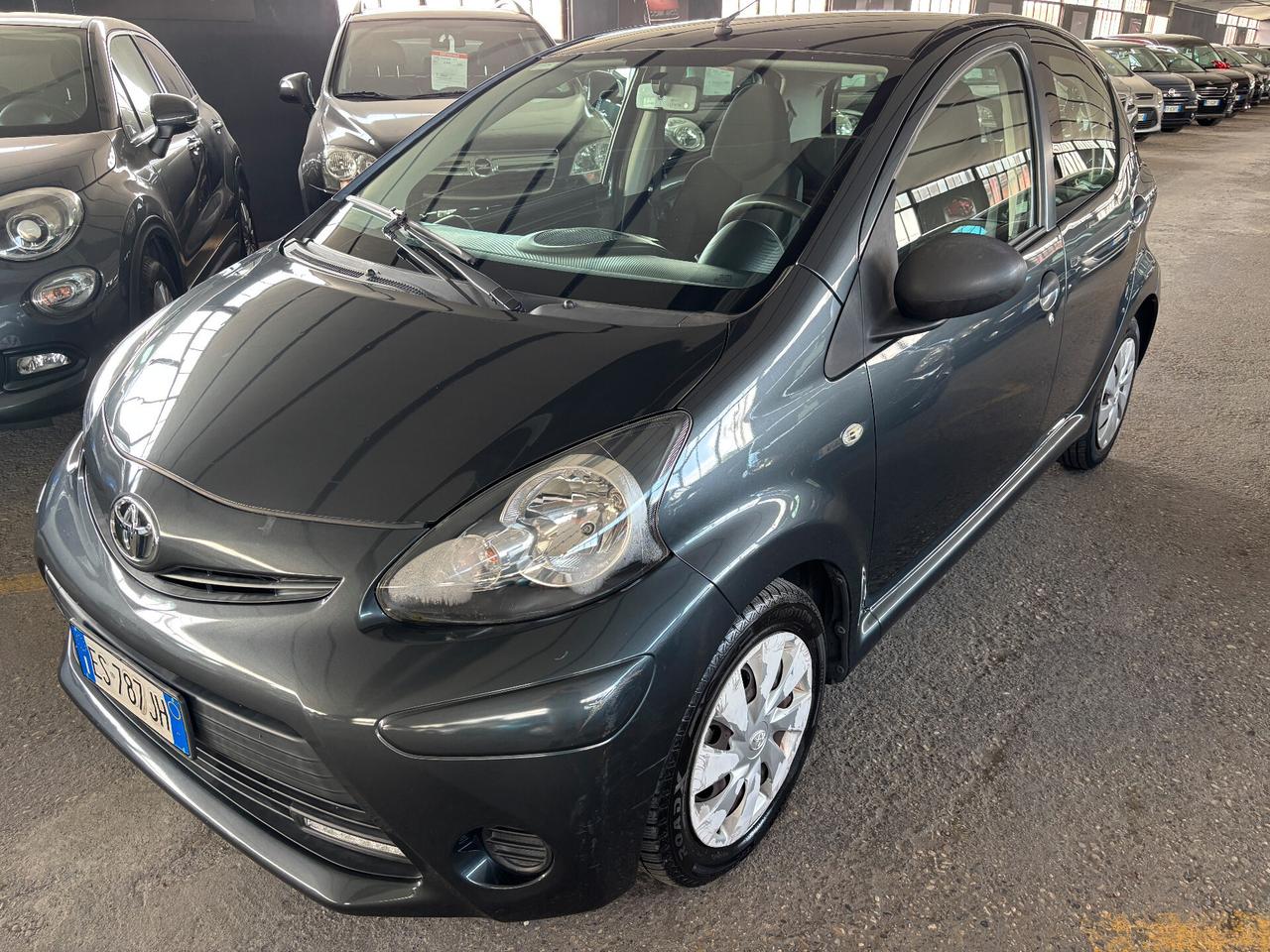 Toyota Aygo 1.0 12V VVT-i 50KW 68CV Active Connect