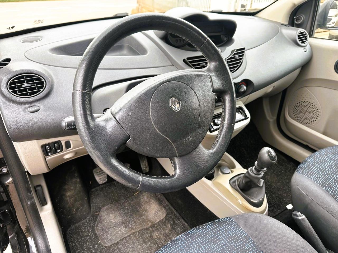 Renault Twingo 1.2 8V Authentique