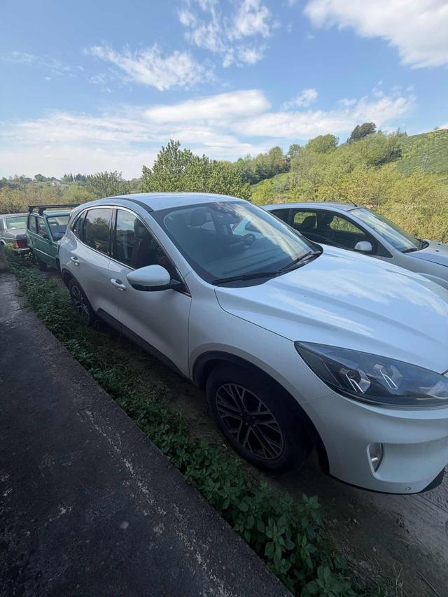 FORD Kuga 2.5 Plug In Hybrid 225 CV CVT 2WD Titanium