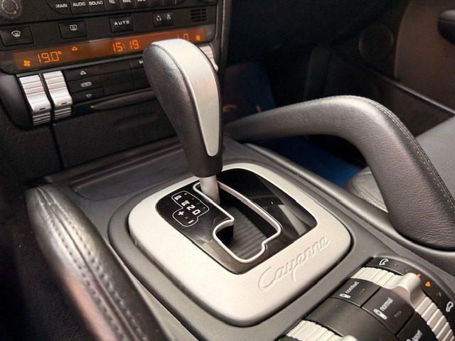 PORSCHE Cayenne 3.2 V6 cat BLACK EDITION
