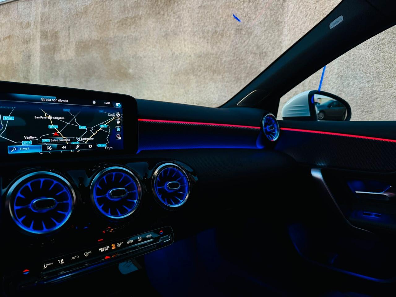Mercedes-benz A 180d Automatic Sport Plus Led Ambient