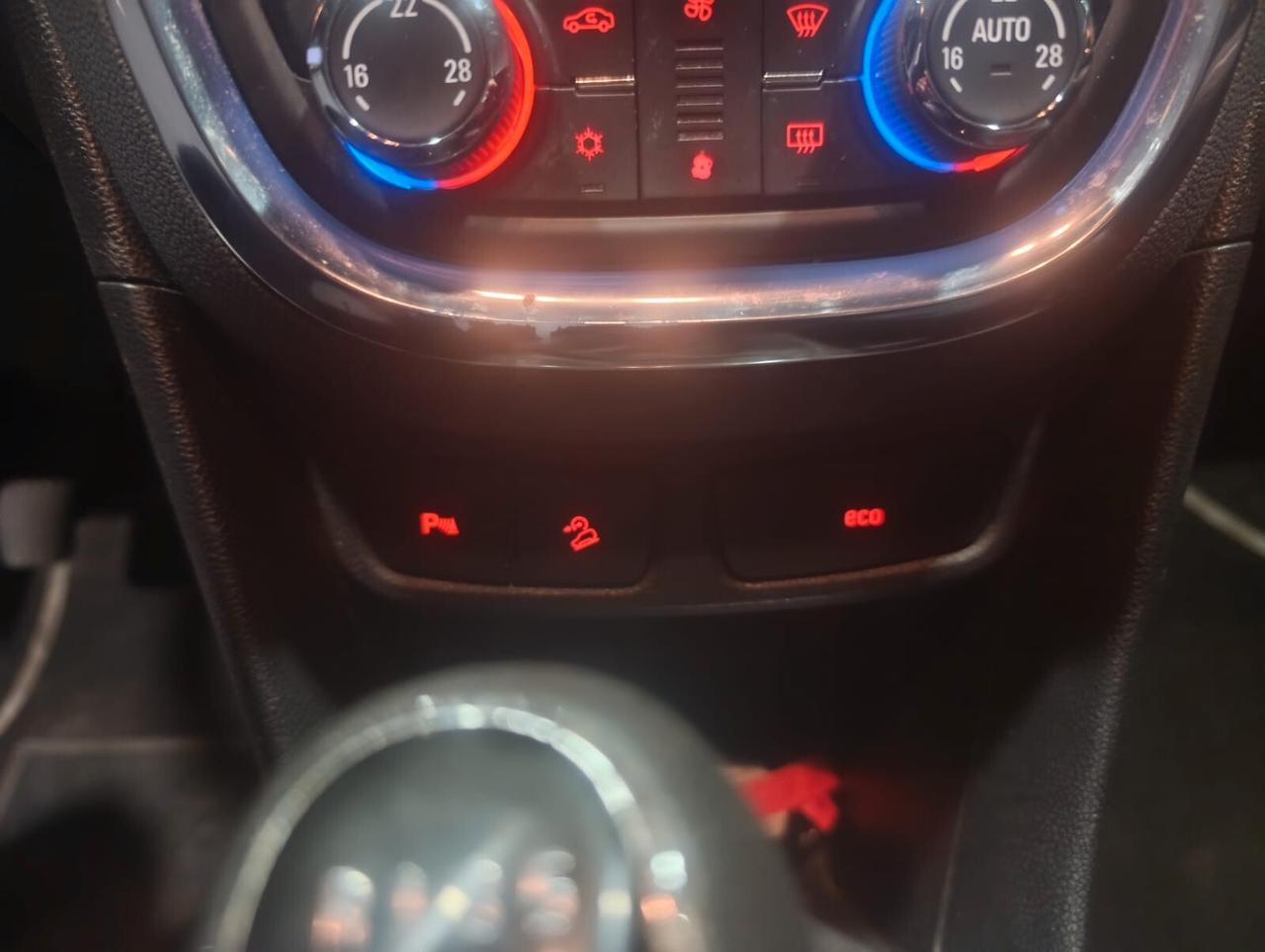 Opel Mokka del 2013 benzina trazione 4x2