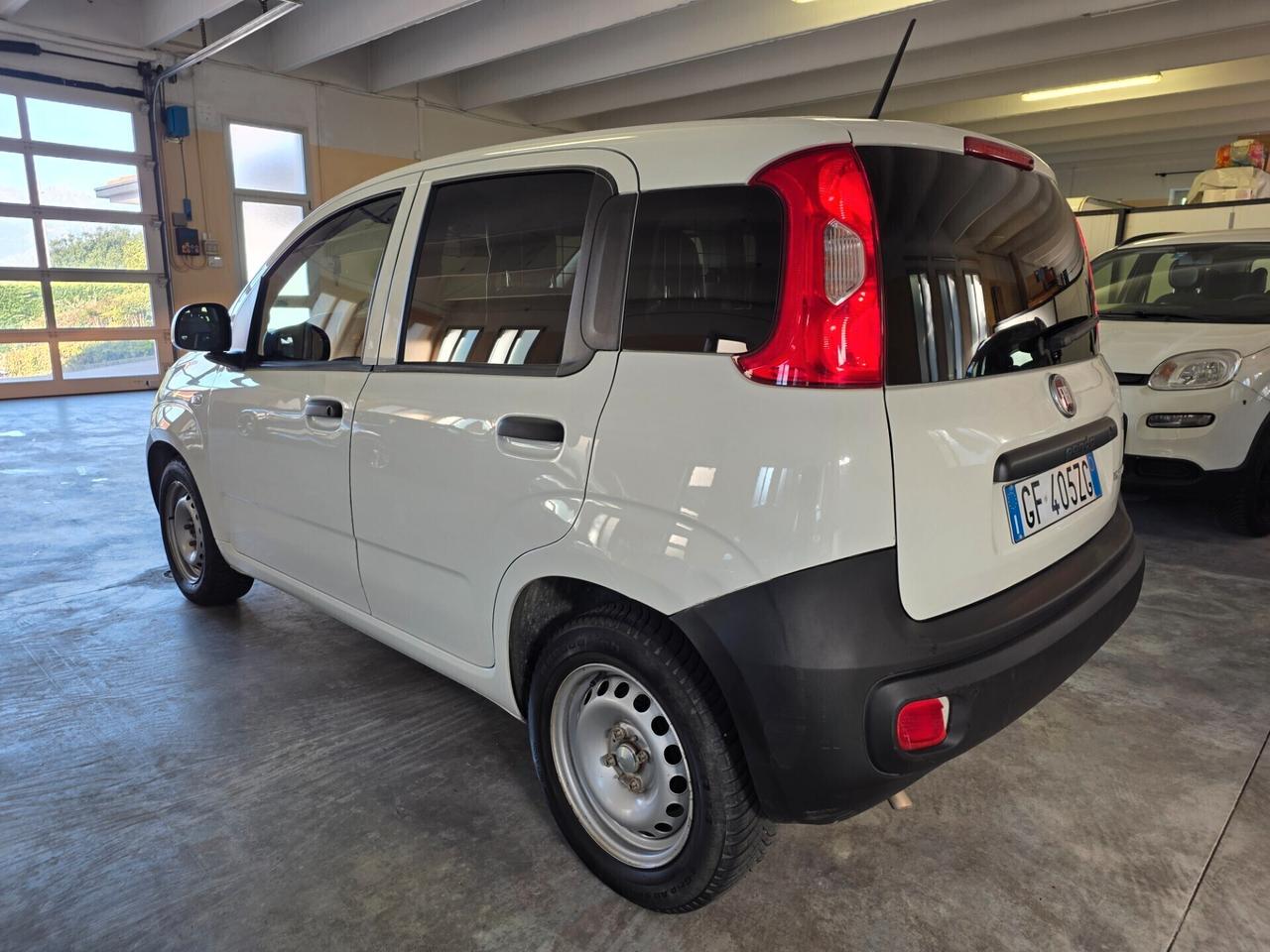 Fiat Panda 1.0 Hybrid Van 2 posti autocarro n1