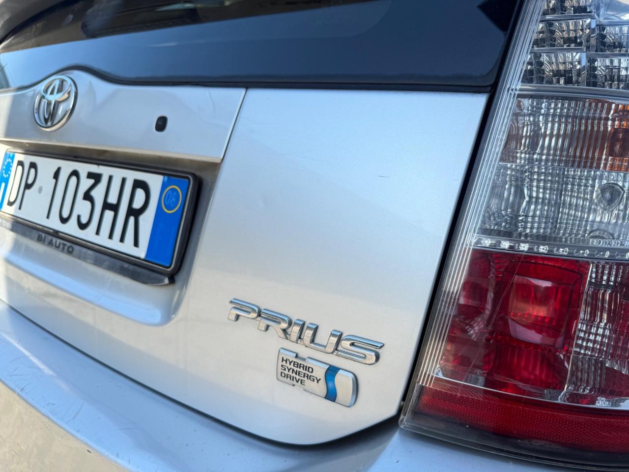 Toyota Prius 1.5 HYBRID 5P. POCHI KM 2008 NEOPAT