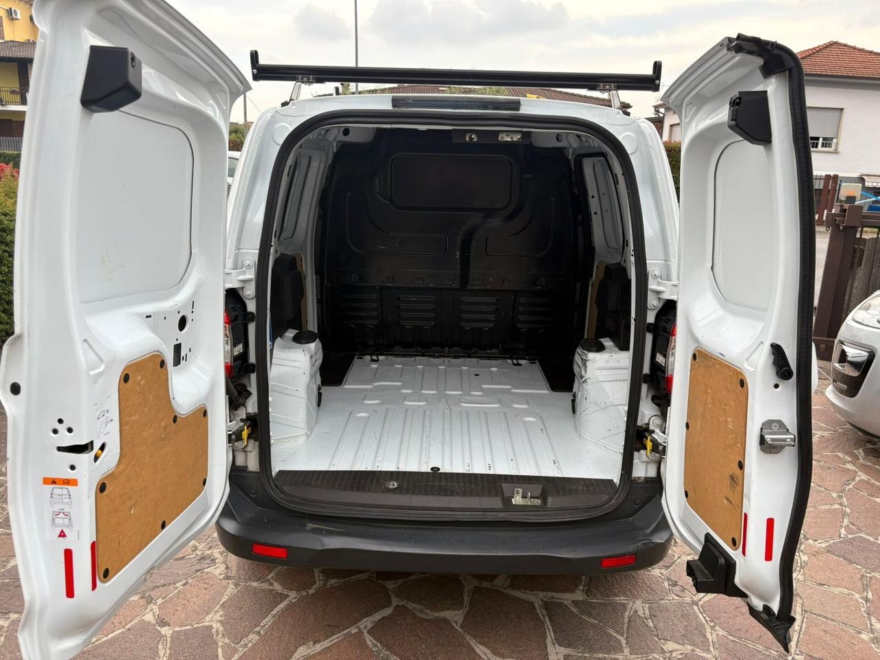 Ford Transit Courier Transit Courier 1.5 TDCi 100CV Van Trend