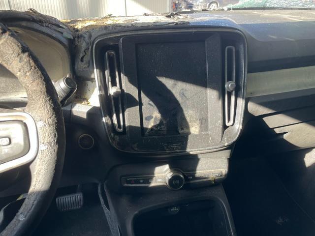 VOLVO XC40 B3 AUTOMATICO ESSENTIAL