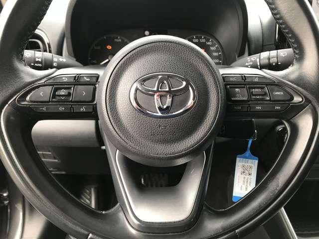 Toyota Yaris 1.5 HYBRID ACTIVE