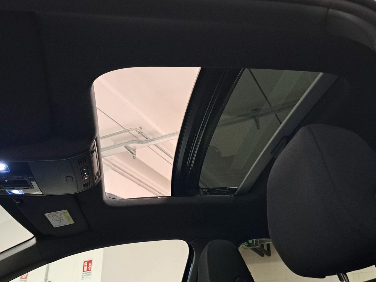 Volkswagen Taigo 1000 TSI 116CV R-Line DSG Km.0