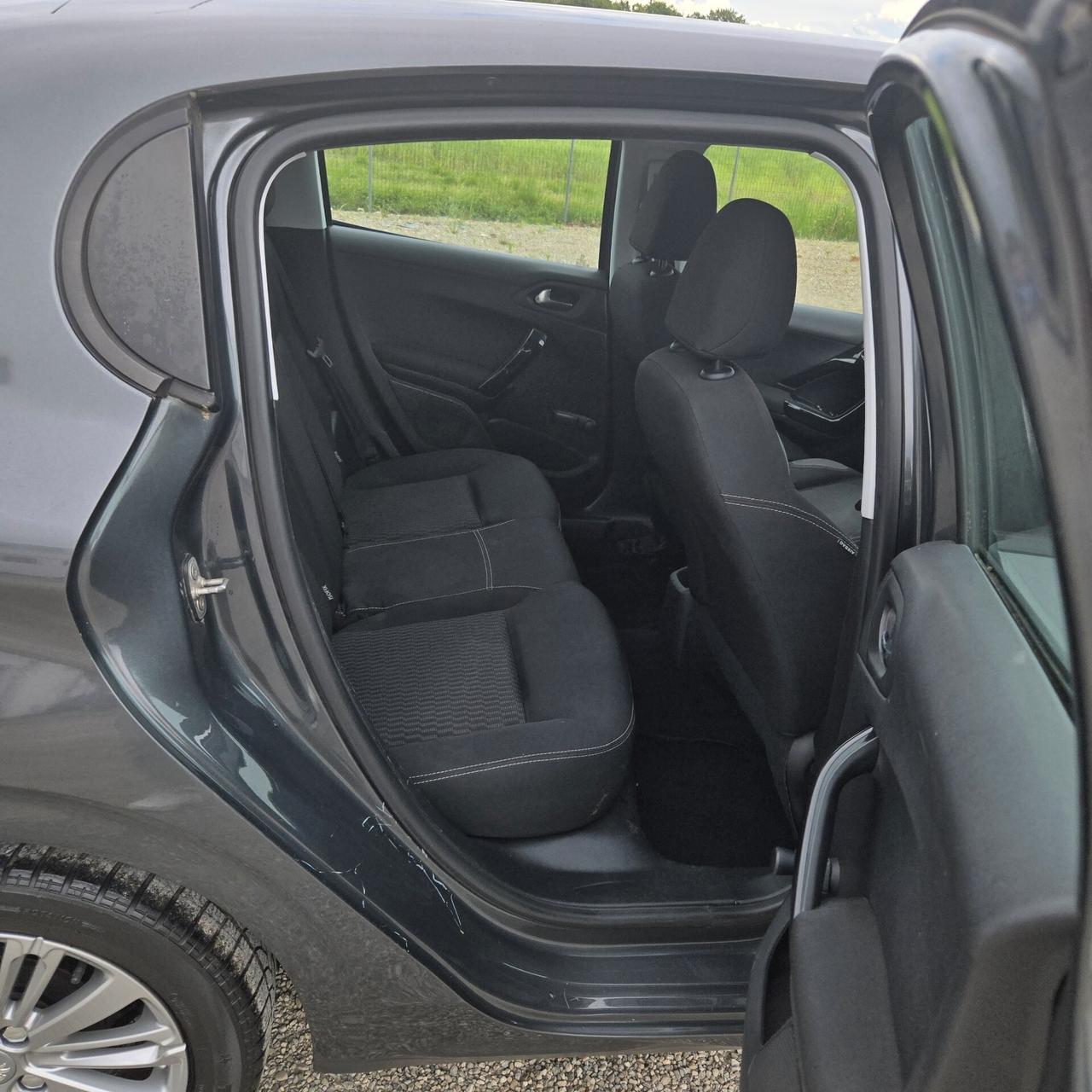 Peugeot 208 PureTech 68 5 porte Access
