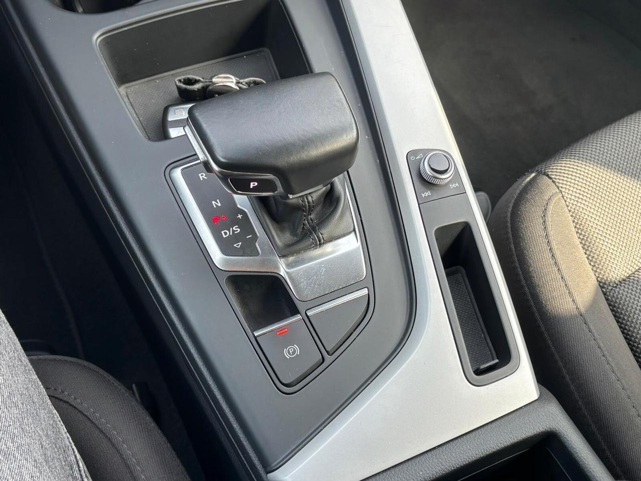 Audi A4 Avant 30 TDI/136 CV S tronic Advanced