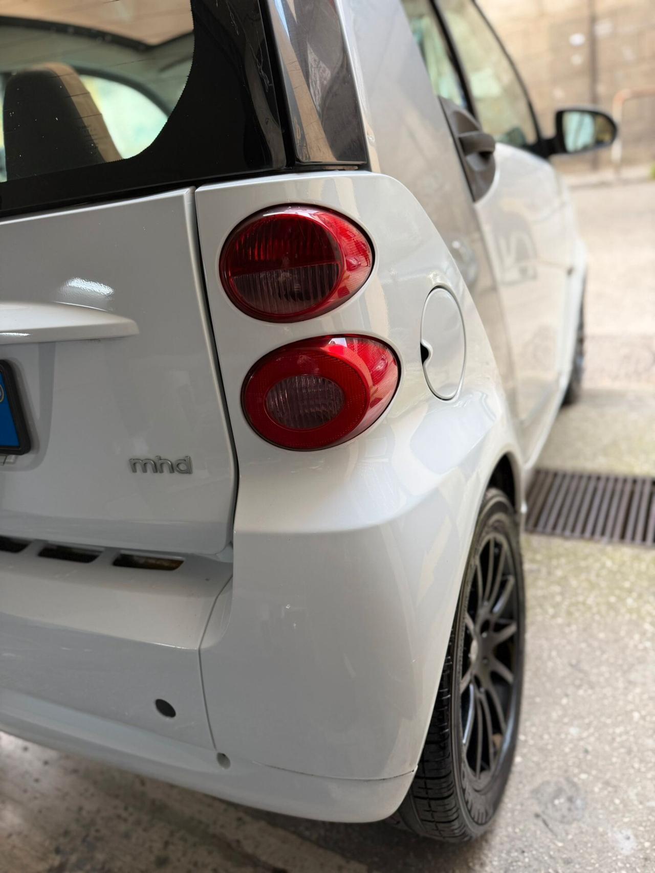 Smart ForTwo 1000 52 kW MHD coupé passion