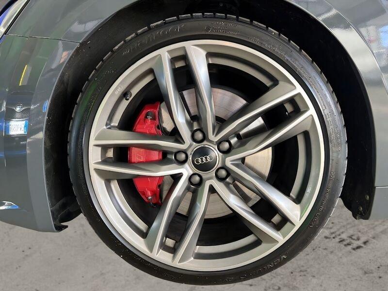Audi TT TTS Roadster 2.0 TFSI 310 CV quattro S tronic
