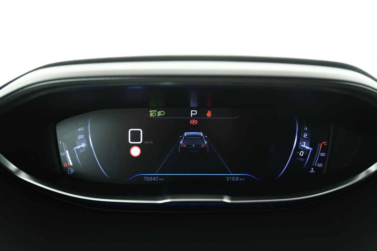 PEUGEOT 5008 1.5 bluehdi Allure Pack s&s 130cv eat8 7p.ti. CAMERA+APP CONNECT