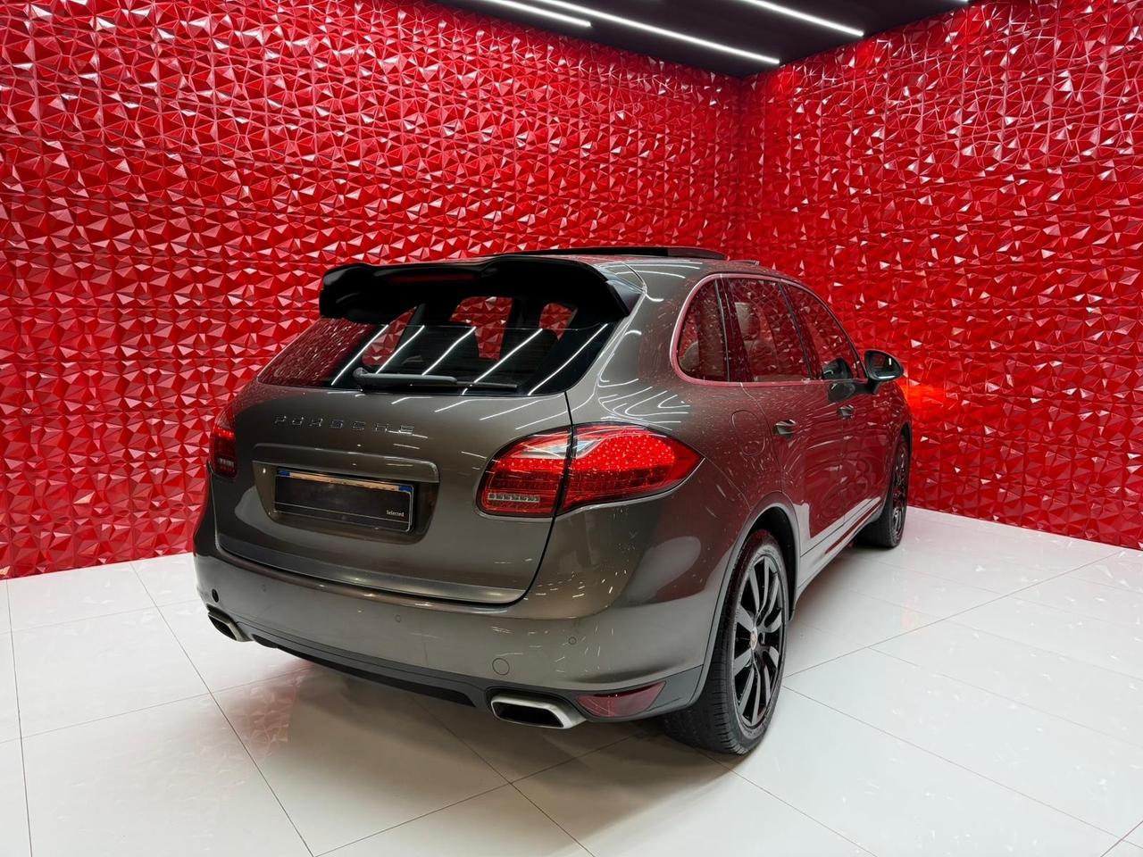 Porsche Cayenne 3.0 Diesel Platinum Edition 250Cv
