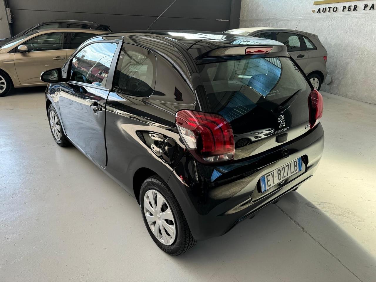 Peugeot 108 1.0 Benzina Neopatentati 5 Porte