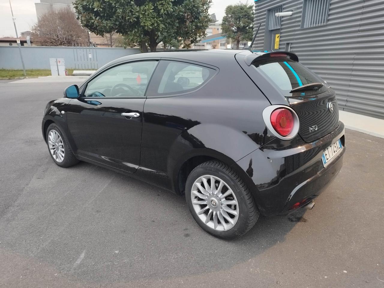 Alfa Romeo MiTo 1.3 JTDm distintive - km 86000