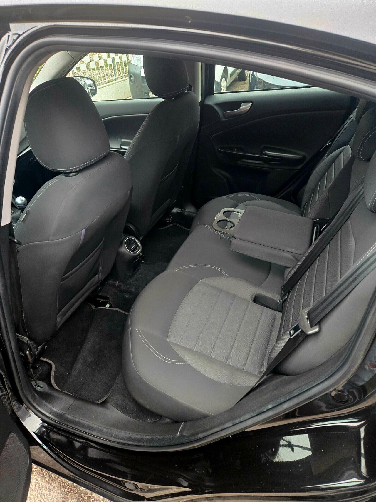 Alfa Romeo Giulietta 1.6 JTDm 120 CV Business