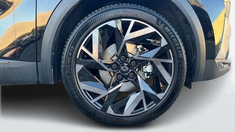 Renault Captur NUOVO esprit Alpine full hybrid E-Tech 145 cv