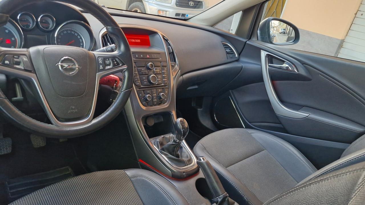 Opel Astra 1.7 CDTI 110CV 5 porte Cosmo