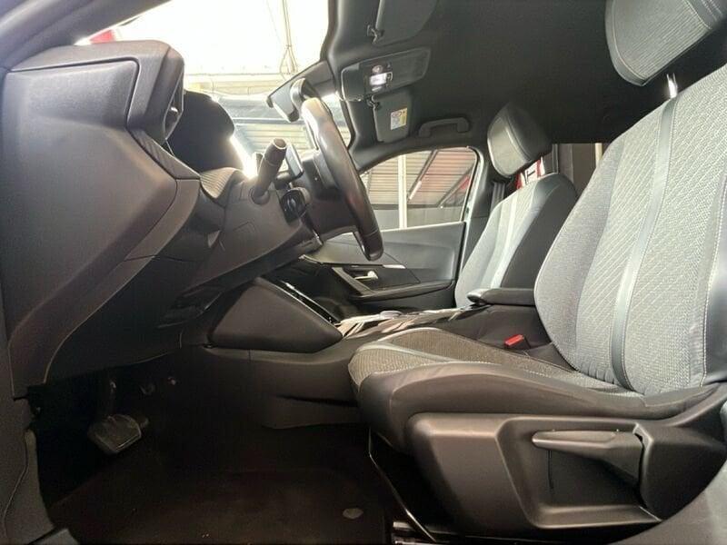 Peugeot 2008 BlueHDi 130 EAT8 Allure S/S